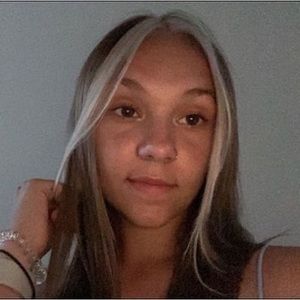 Meet your Posher, Paige